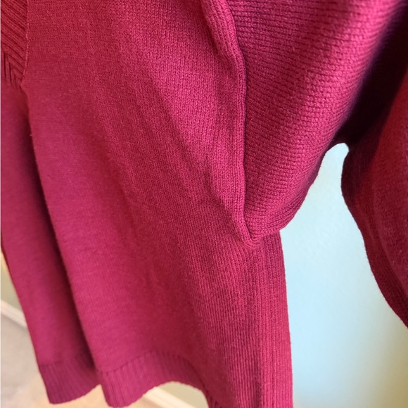 LOFT Deep Burgundy V-Neck Sweater NWOT - Picture 8 of 12